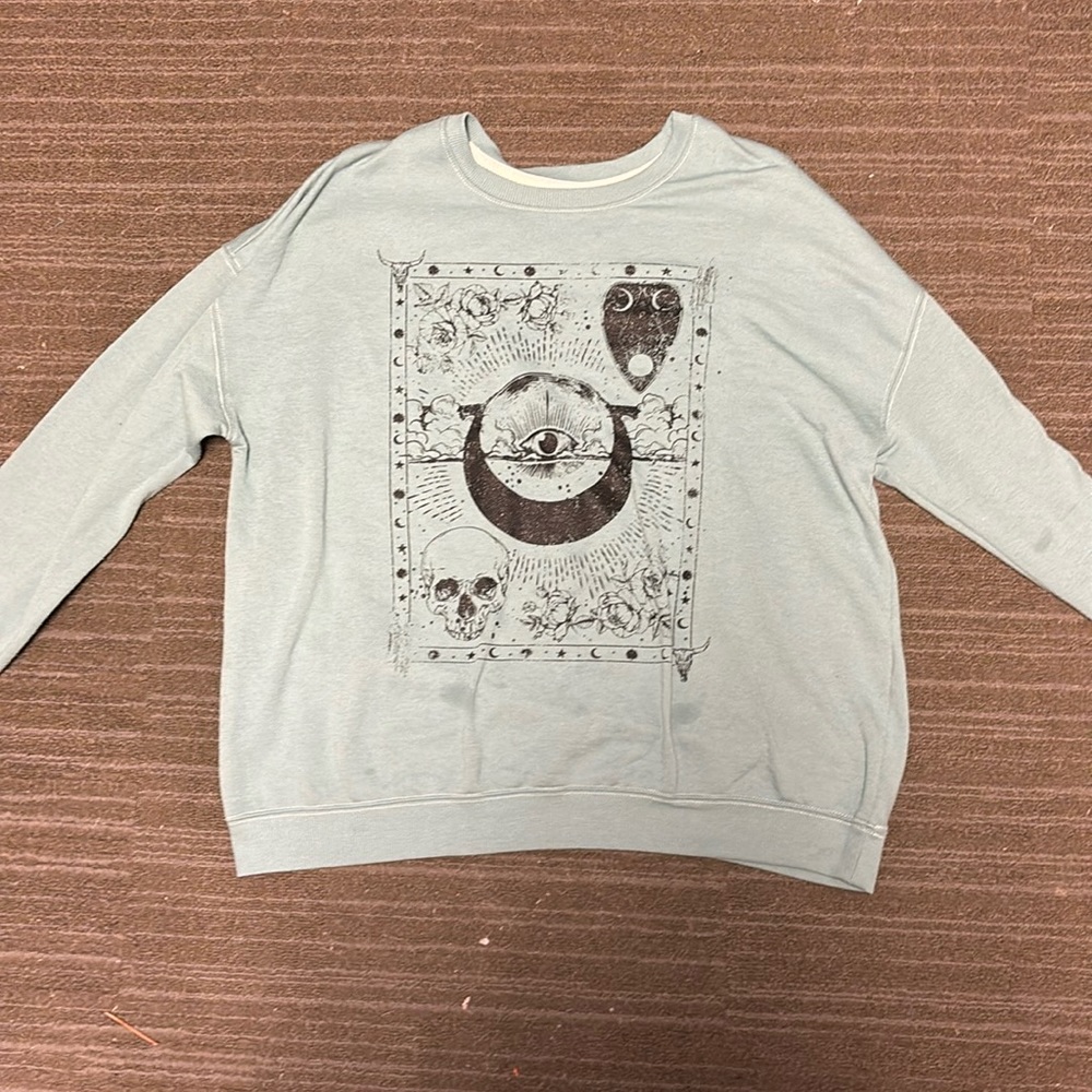 Crewneck sweater